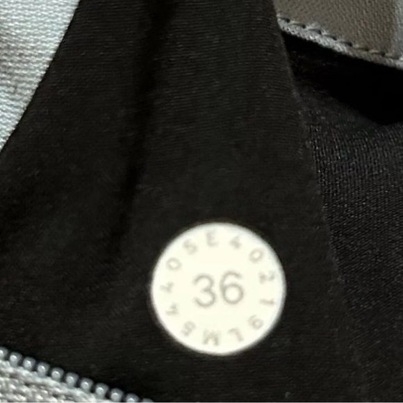 Lululemon ABC Pants Size 36/30 - Picture 6 of 6